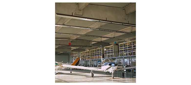 Rechteck-Hangar-Concrete