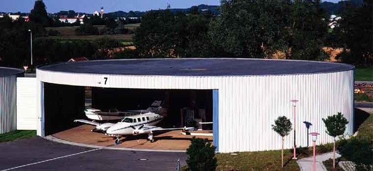 Round-Carousel-Hangar