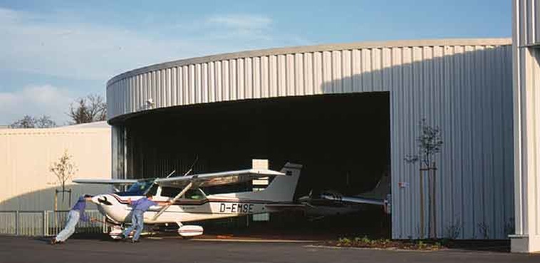 Round-Hangar-Carousel